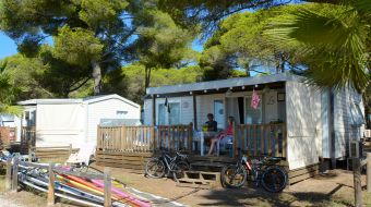 Location de mobil-home en bord de mer Méditerranée au Camping Le Pansard dans le Var